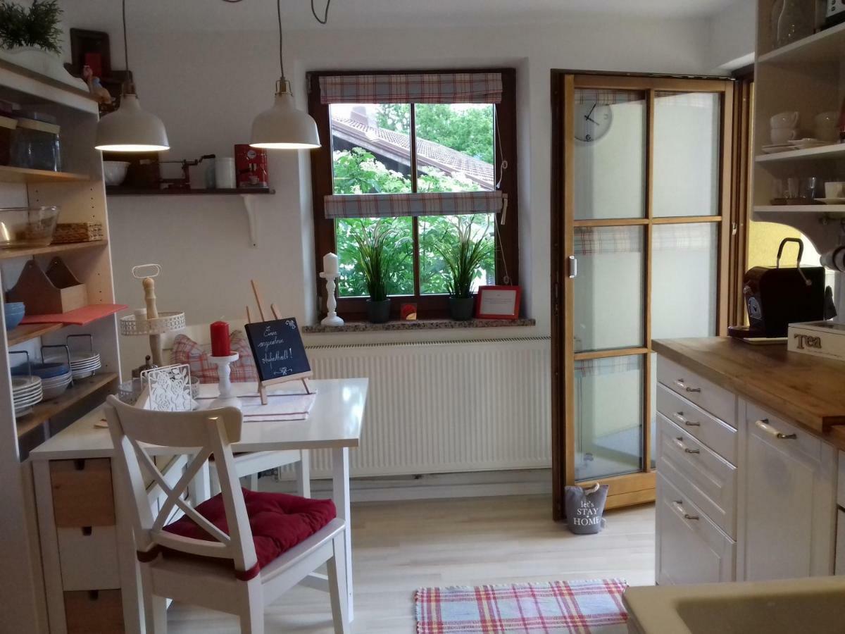Ferienwohnung Wiesmuehlstrasse Henndorf am Wallersee Exterior photo